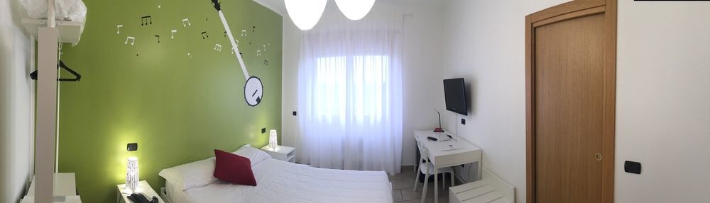 Lo Scoiattolo Piedmont Bike Hotel Pralormo Exterior foto